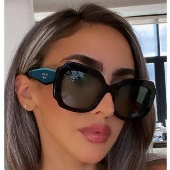 NWT PRADA 09Q5S0 Sunglasses SPR 16Y with Case and Box - Picture 5 of 12